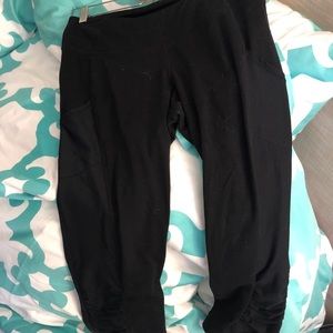 Black workout leggings